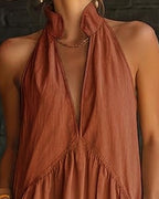 Celeste | Vestido Sin Mangas Cuello Alto Liso